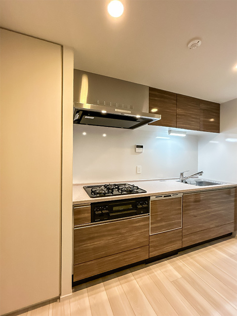 キッチン　※写真は同タイプ住戸です。