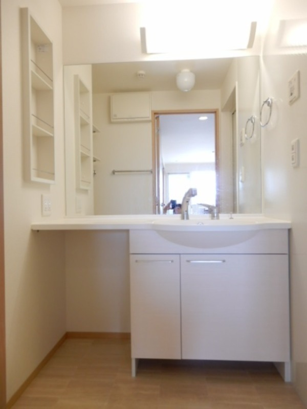 洗面設備　図面と現状に相違がある場合には現状を優先