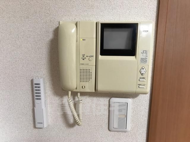 セキュリティ　カメラ付インターホン