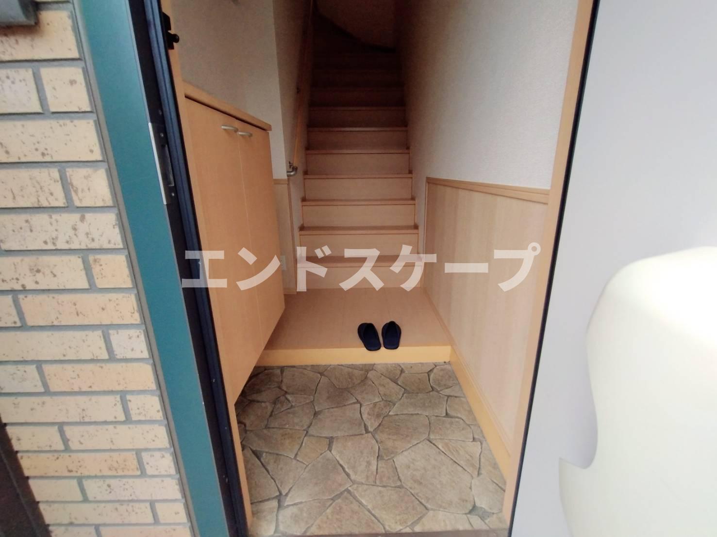 玄関　高崎、前橋のお部屋探しはエンドスケープまで！お客様の理想お聞
