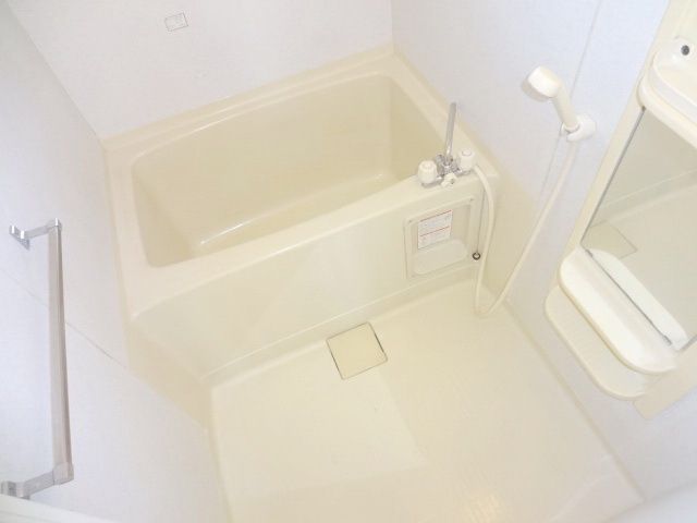 バス・シャワールーム　浴室