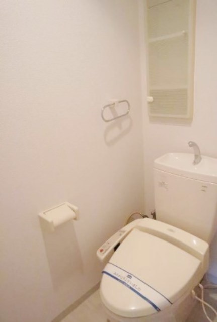 トイレ　別部屋同仕様