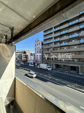 バルコニー　広々としたバルコニーです