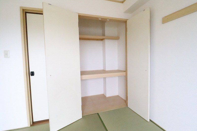 収納　※反転写真使用