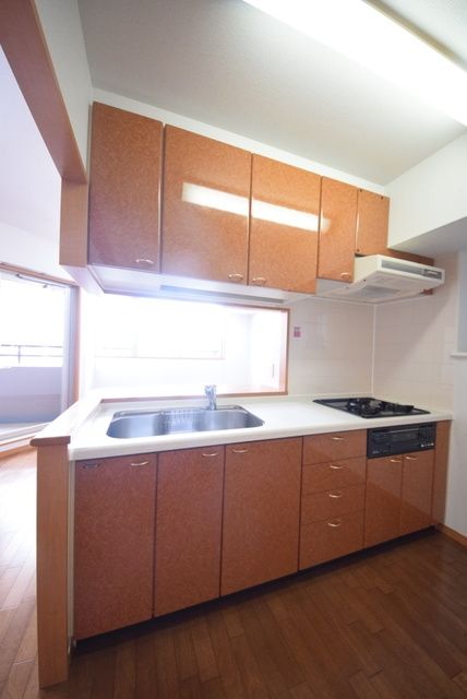 キッチン　☆内見のご予約はタウンハウジング八王子店まで☆