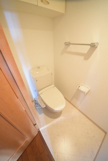 トイレ　☆内見のご予約はタウンハウジング八王子店まで☆