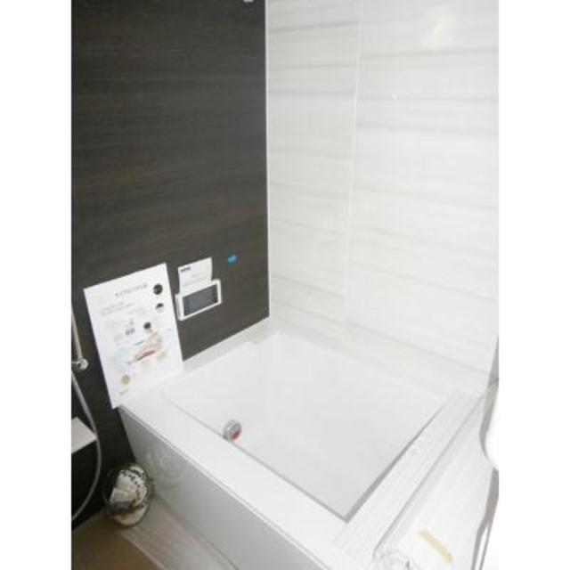 バス・シャワールーム　※写真は同タイプ住戸です。