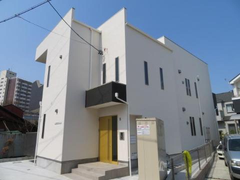 建物外観　外観写真（昼）