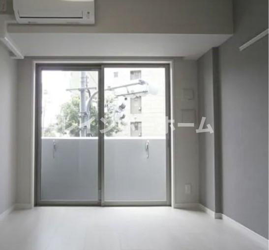 居室・リビング　※別部屋参考写真