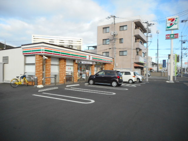 コンビニ　セブンイレブン岡山可知5丁目店（コンビニ）まで533m