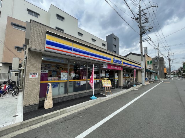 コンビニ　ミニストップ　甲子園六番町店（コンビニ）まで392m