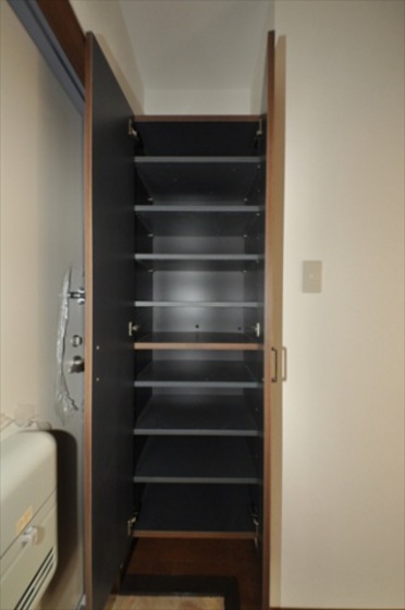 玄関　※他号室の写真です