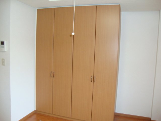 収納　クローゼット