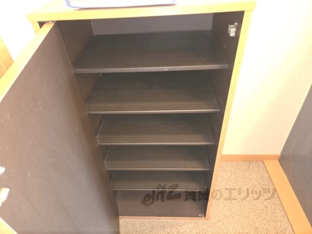 収納　下駄箱