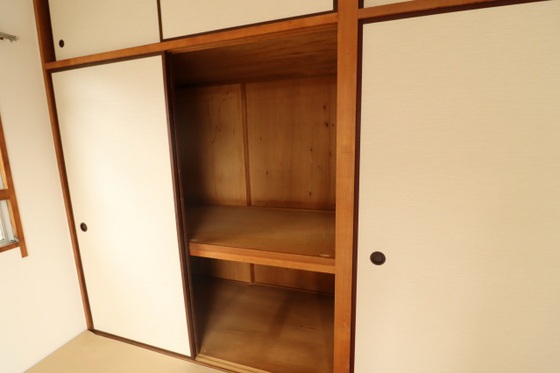 収納　※別号室の写真です