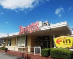 飲食店　デニーズ江東枝川店（飲食店）まで244m