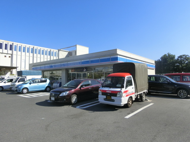 コンビニ　ローソン市川大野町一丁目店（コンビニ）まで752m
