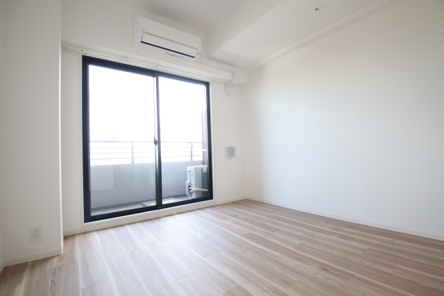 居室・リビング　※別室の参考写真の為、現況優先です。