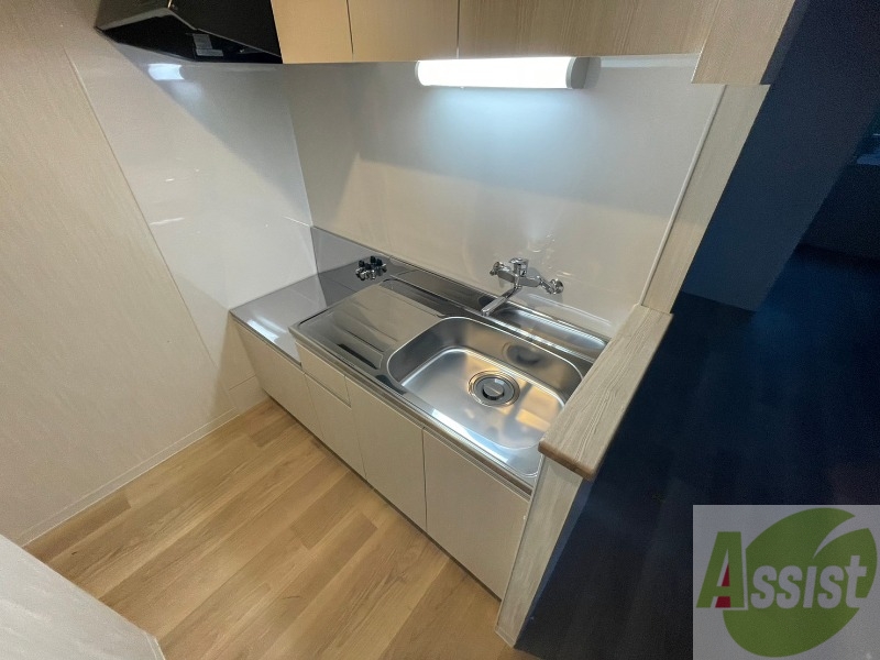 キッチン　キッチンです。ご自身でコンロを設置していただけます。