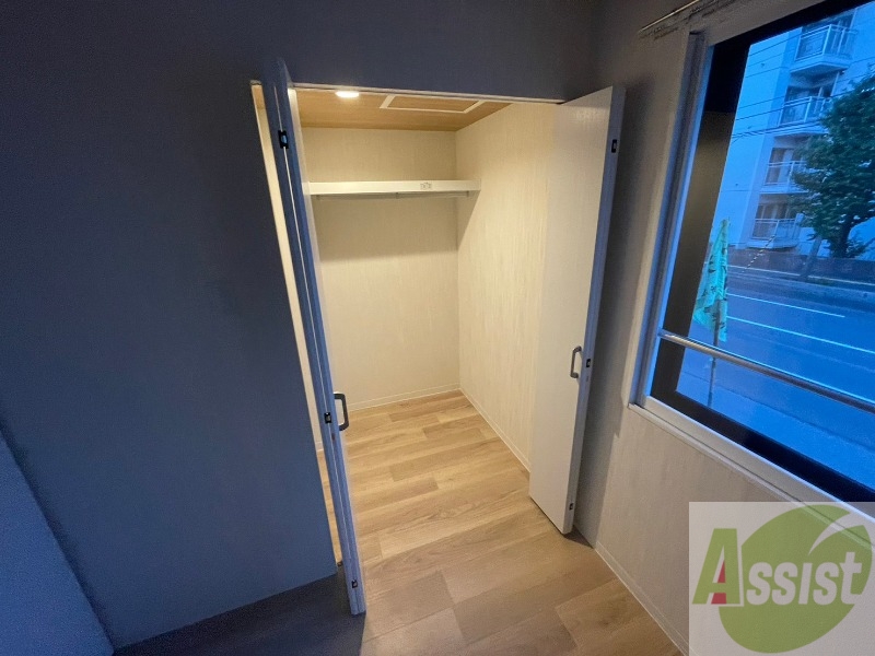 収納　洋室にはクローゼットがあるのですっきり片付きそうです。