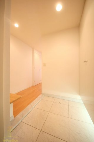 玄関　アーデンタワー北堀江