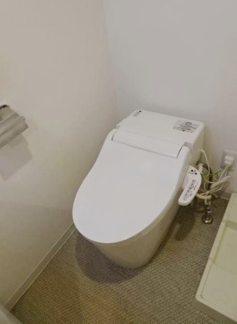 トイレ　別部屋同仕様