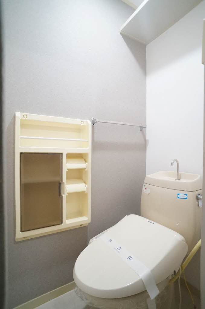 トイレ　トイレ