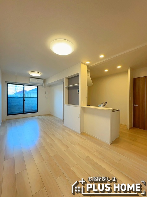 居室・リビング　類似写真