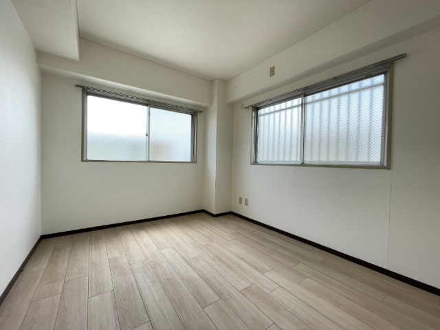 その他　北側洋室です