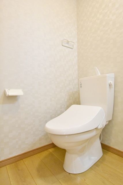 トイレ　★★温水洗浄暖房便座★★