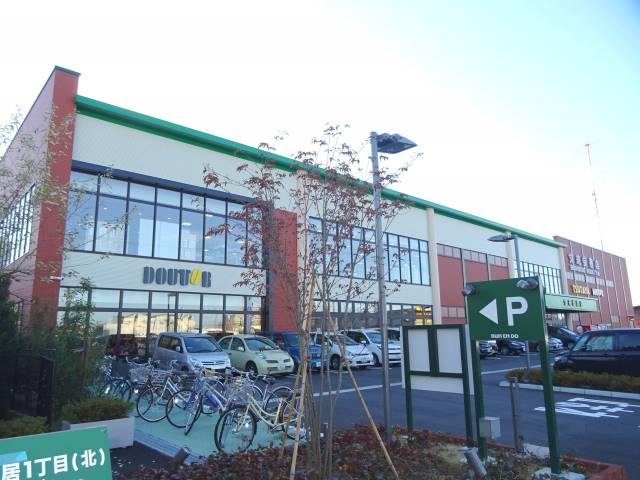 飲食店　文苑堂　TUTAYA　ドトールコーヒーショップ　富山豊田店（飲食店）まで695m