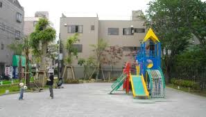 公園　つきやま公園（公園）まで947m