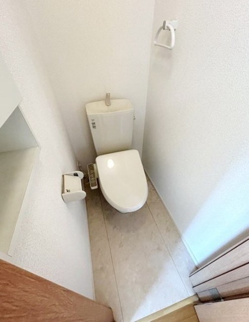 トイレ　（参考写真）