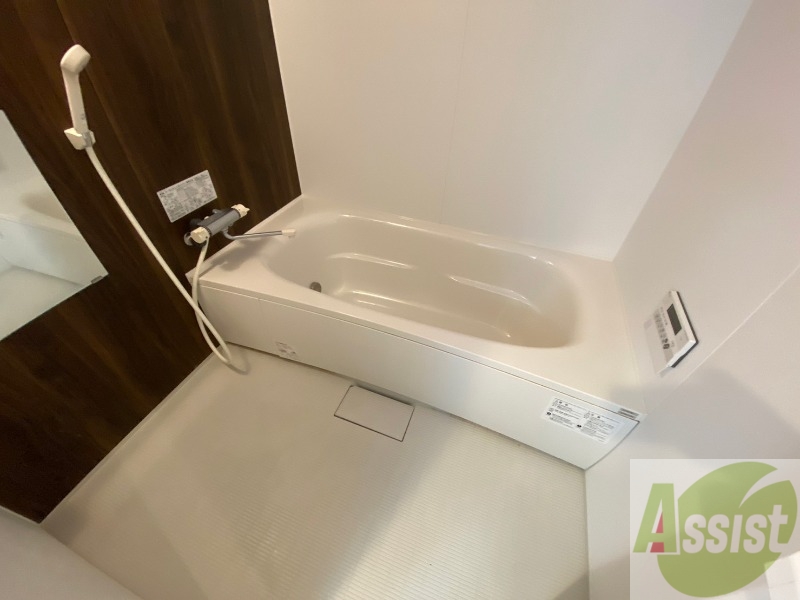 バス・シャワールーム　お風呂です！一日の疲れを癒してくださいね！