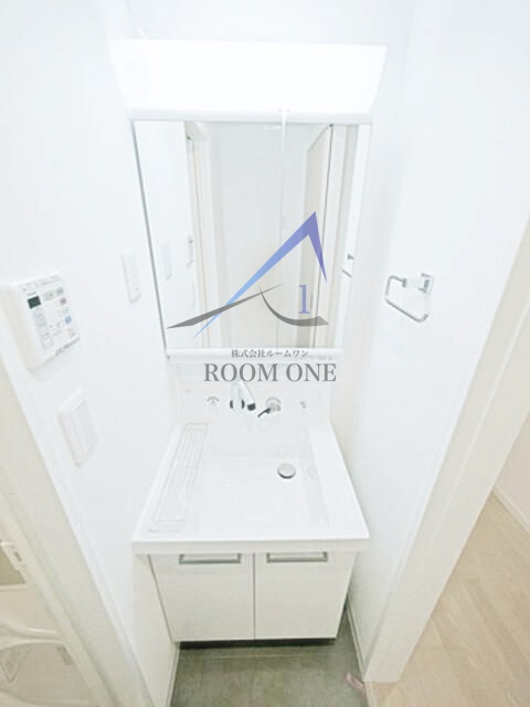 洗面設備　洗面台です。