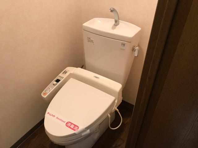 トイレ　シャワー付トイレ