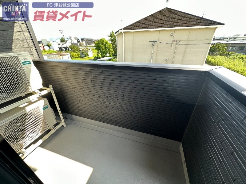 バルコニー　同型参考写真