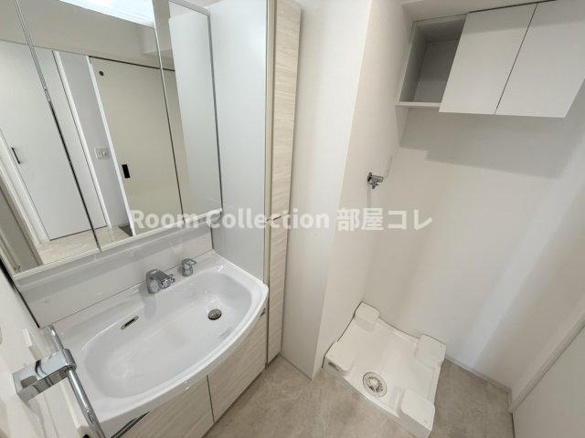 洗面設備　※同物件他部屋写真 反転、色違いの場合有 現況優先