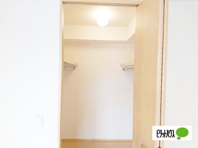 玄関　同タイプ別部屋