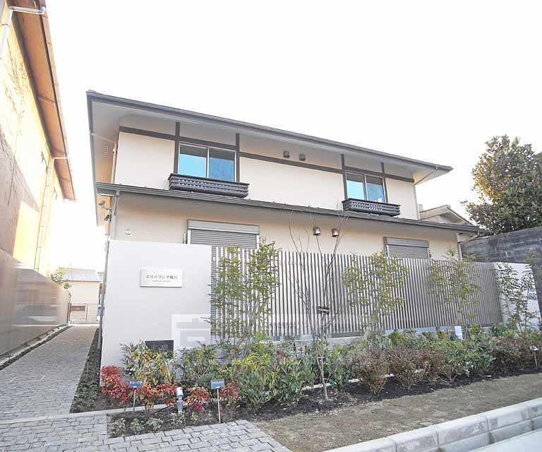 建物外観　落ち着いた雰囲気です