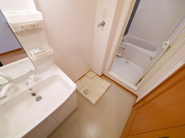 洗面設備　室内洗濯機置き場