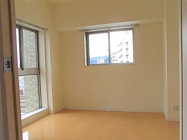 居室・リビング　写真は同マンションの別のお部屋のものです