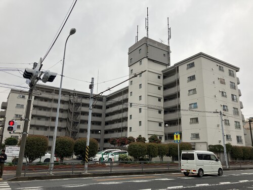 建物外観　建物外観　※2026年3月撮影の写真