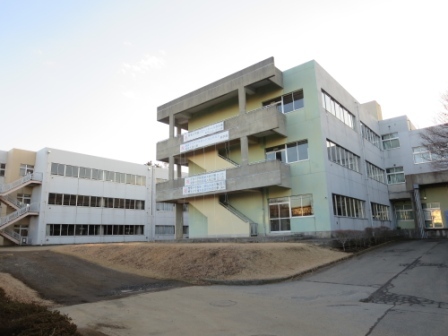 中学校　谷田部東中学校（中学校）まで2700m