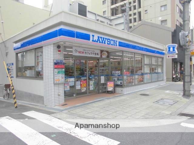 コンビニ　ローソン上町店（コンビニ）まで637m