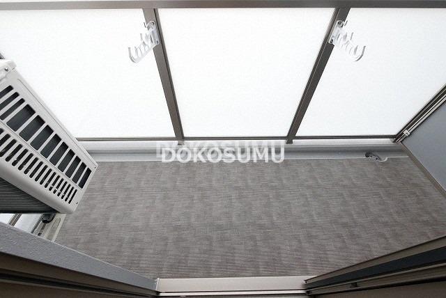 バルコニー　心地よい風と光を感じる、暮らしの楽しみが広がる場所。