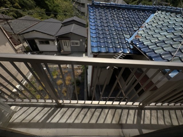 バルコニー　お洗濯にも便利なバルコニー付き