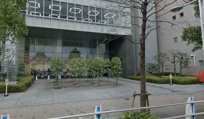 郵便局　港港南郵便局（郵便局）まで602m