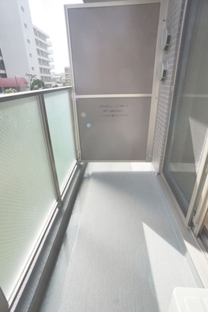バルコニー　参考写真（同建物別部屋のものです）