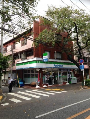 コンビニ　ファミリーマート 中野松が丘店（コンビニ）まで391m